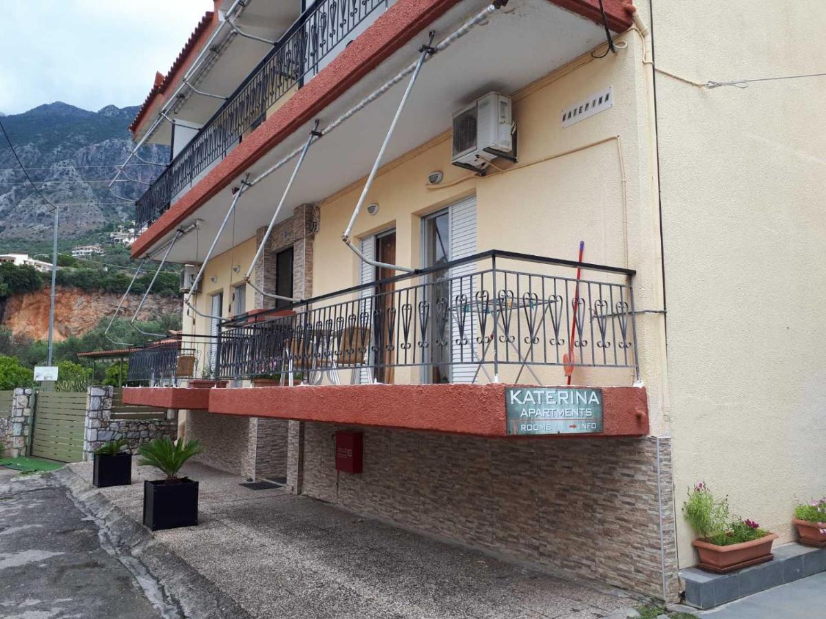 Katerina Apartments Calamata Exterior foto