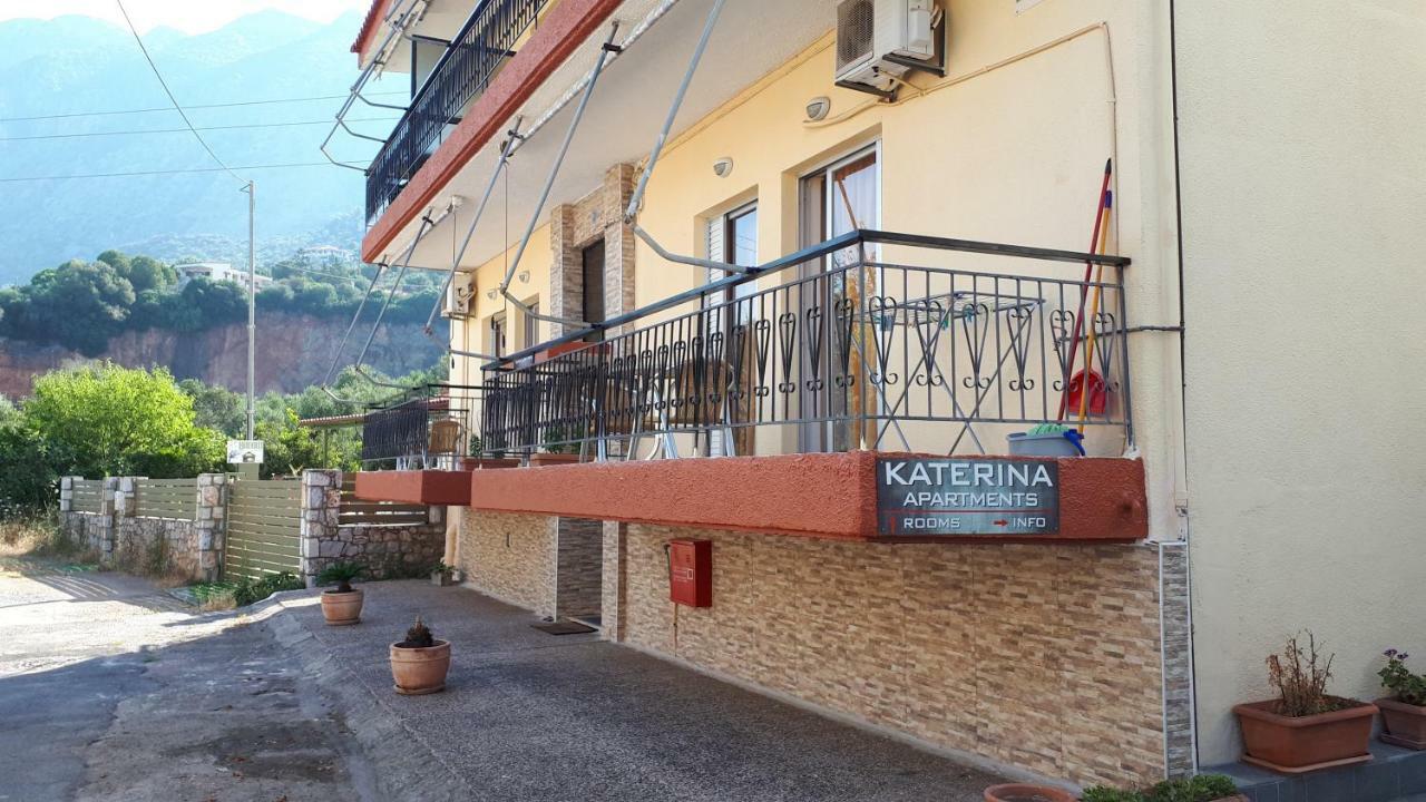 Katerina Apartments Calamata Exterior foto